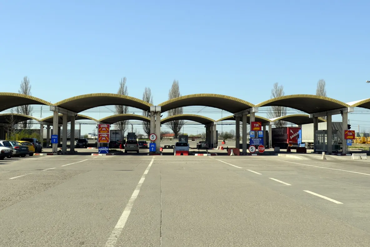 Circulație întreruptă la frontiera Giurgiu timp de o oră. De ce a fost luată măsura