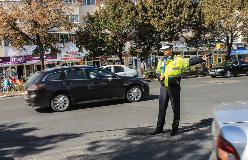 Peste 180 de amenzi pentru șoferii indisciplinați, în weekend, la Giurgiu