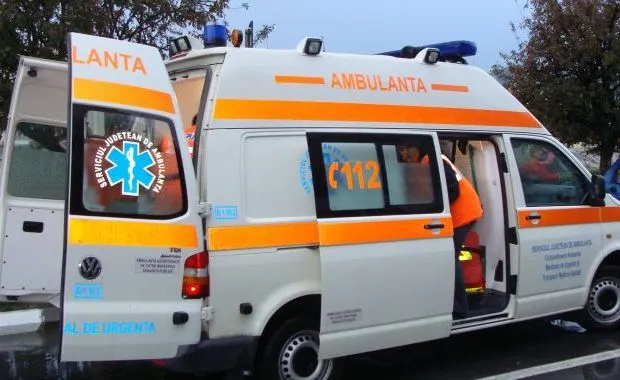 Două tinere din Giurgiu, rănite într-un accident rutier pe DJ 504