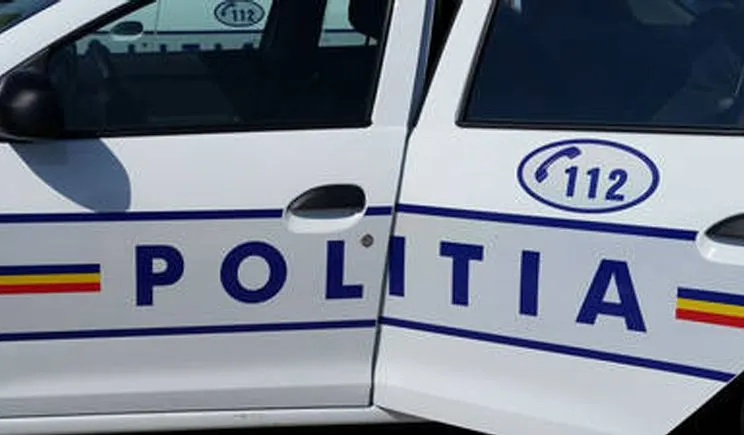 Peste 2.700 de apeluri la 112 în Ajunul Crăciunului