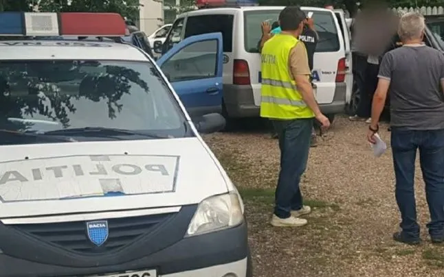 Metoda „Accidentul“. Percheziţii în România şi Bulgaria, prejudiciu de 500.000 de euro