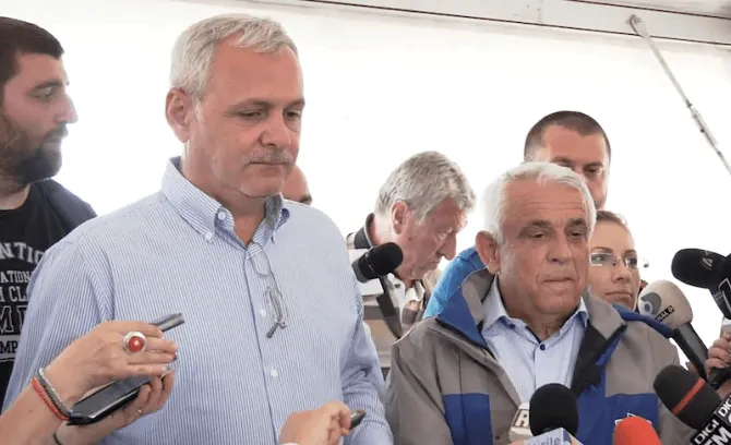 Liviu Dragnea și Petre Daea, în vizită la legumicultorii din Colibași
