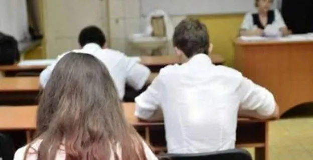 Elevii vor avea subiecte mai ușoare la Evaluarea Națională