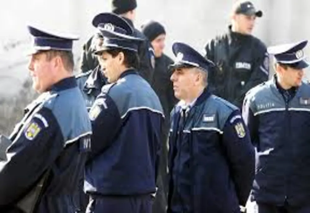 Dispare "Poliţia Română"? Ce spune noul ministru de Interne