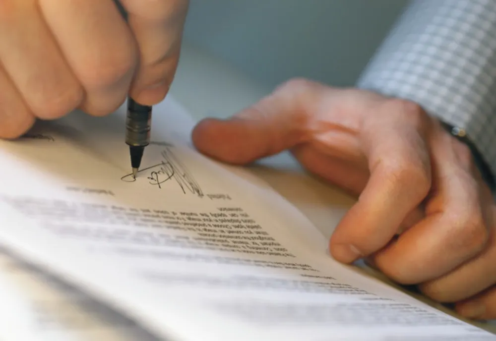 Minorii între 16 şi 18 ani vor completa singuri declaraţia pe proprie răspundere