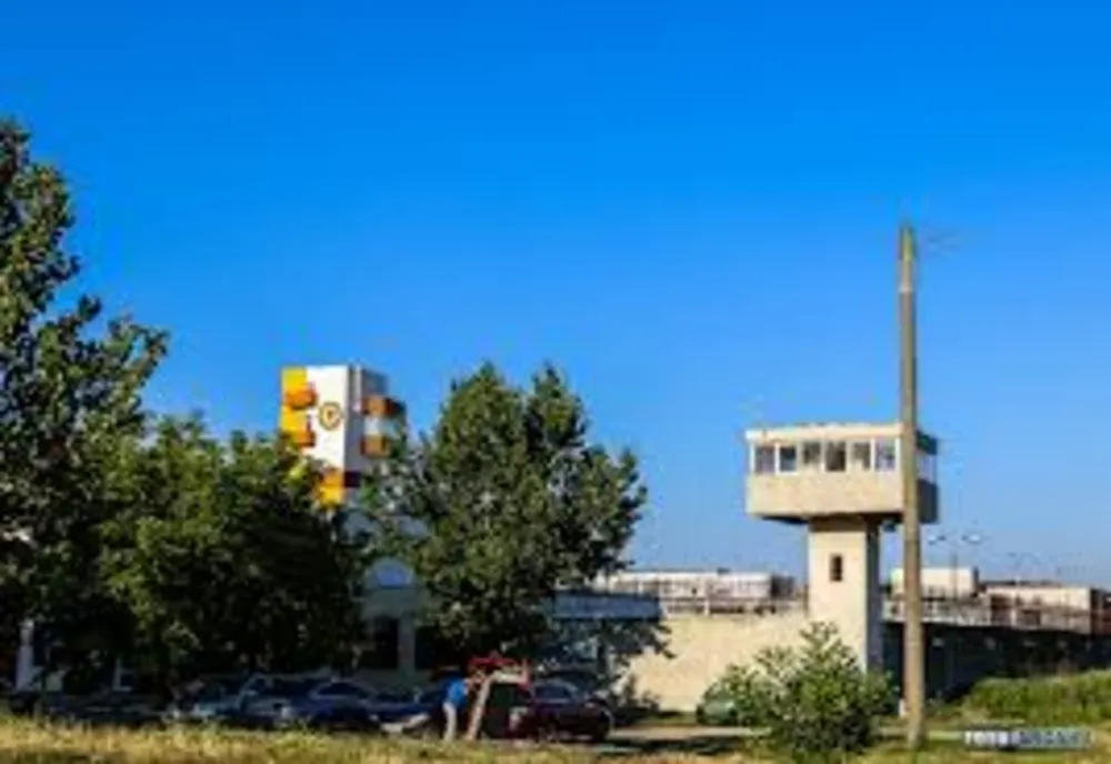 Un angajat de la sectorul medical al Penitenciarului Giurgiu, confirmat cu coronavirus