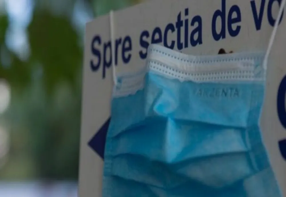 Cele 245 de secții de vot din județul Giurgiu vor primi măști, mănuși și dezinfectanți 