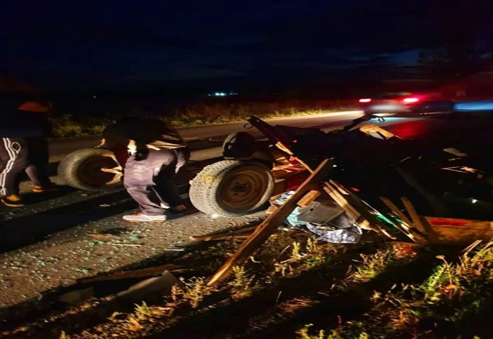 Accident rutier pe DJ 601, între un autoturism și o căruță. Un bărbat a ajuns la spital 