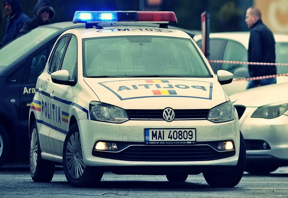 Polițiștii din Giurgiu continuă raziile pentru respectarea măsurilor anti-COVID. Peste 100 de giurgiuveni, amendați