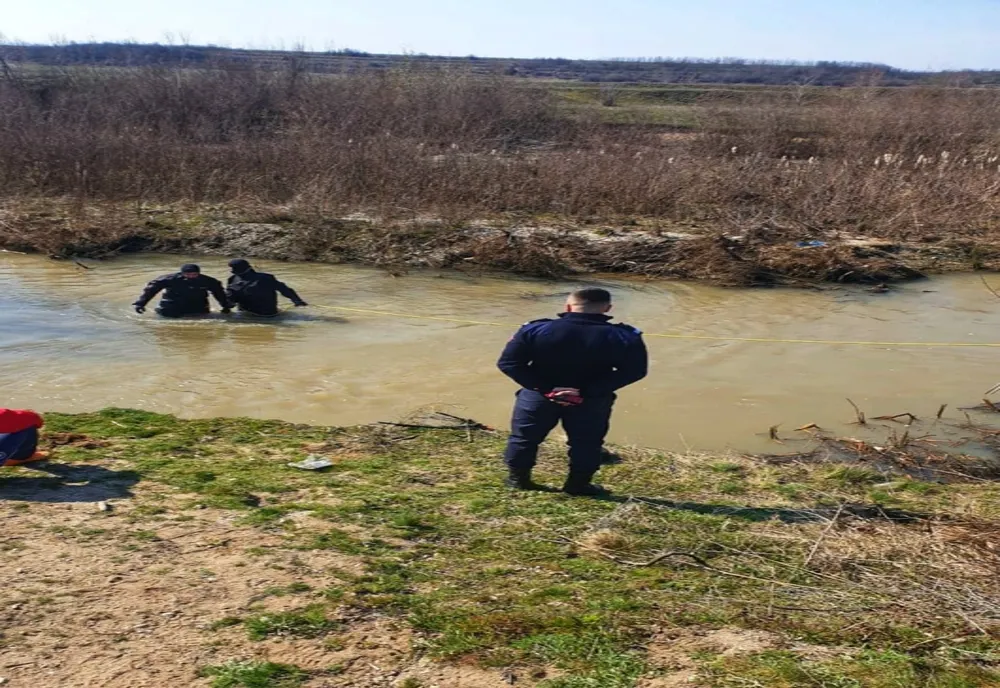 Bărbat din Cartojani, dat dispărut, găsit mort în apele râului Dâmbovnic