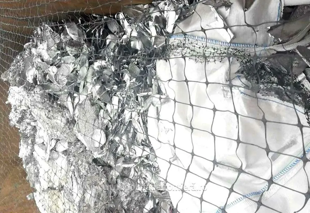  13 tone de deșeuri din aluminiu, oprite la Vama Giurgiu. Încărcătura venea din Bulgaria și avea ca destinatar o firmă din Călărași