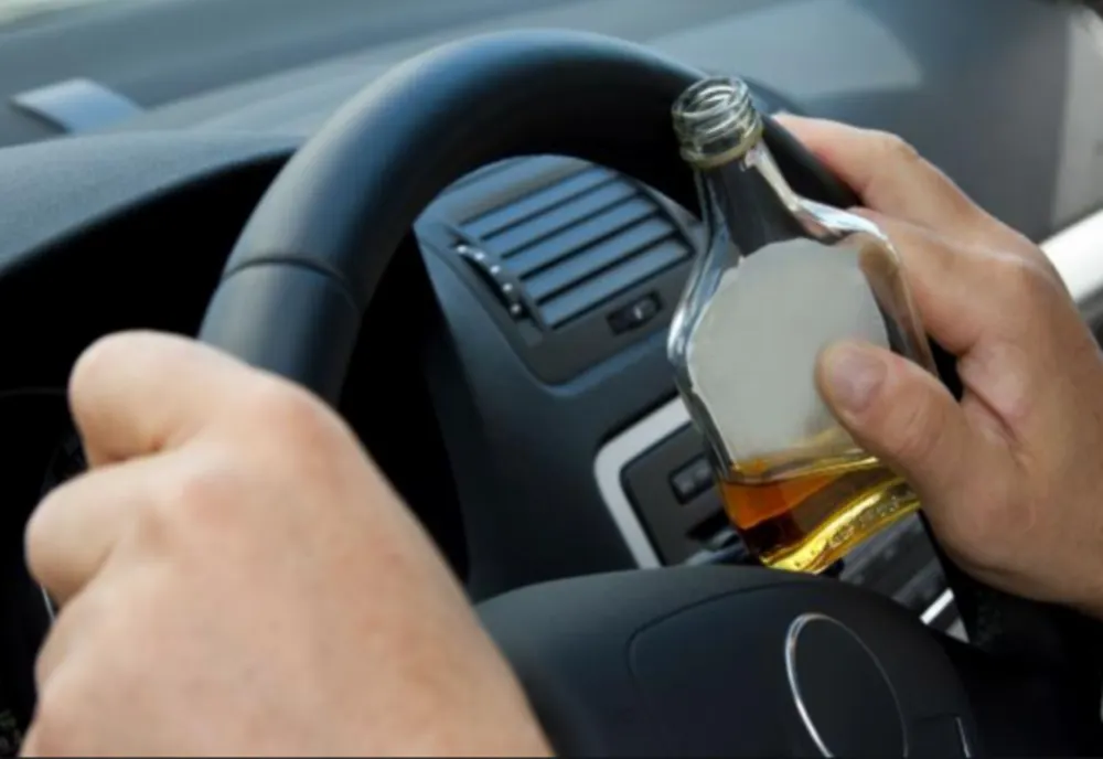 Giurgiu. Tineri depistați băuți și fără permise, la volan