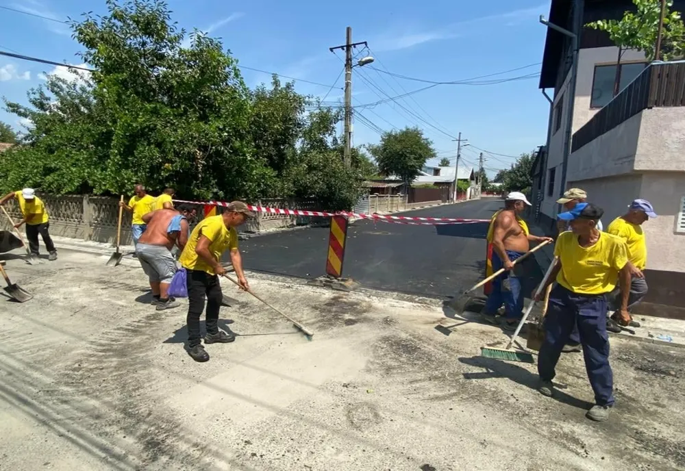 Continuă lucrările de asfaltare în zona 2, din Giurgiu