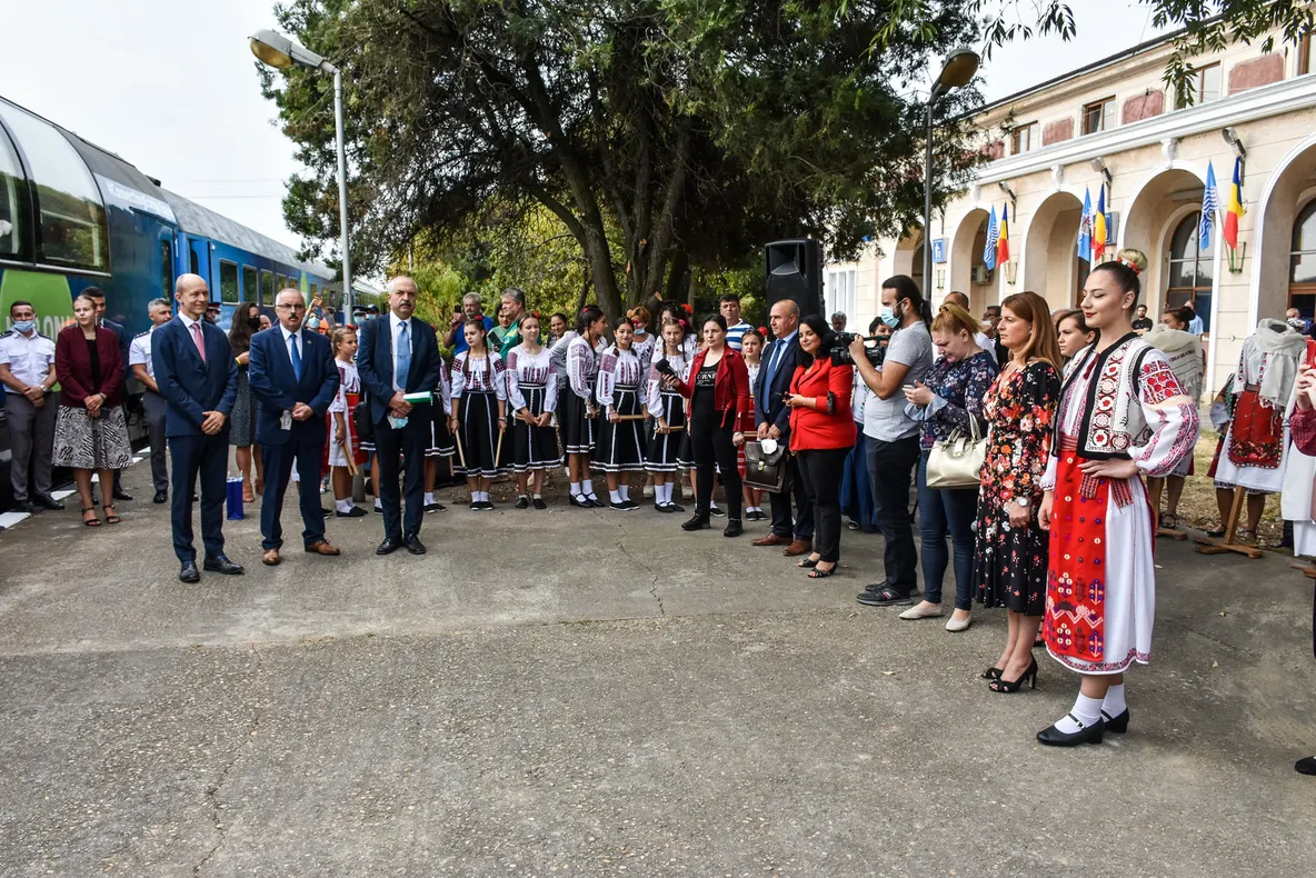 Trenul Connecting Europe Express a ajuns astăzi la Giurgiu. Cum au fost întâmpinați călătorii europeni