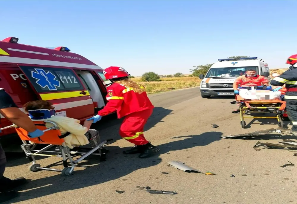 Acum. Accident rutier la ieșirea din localitatea Bălănoaia, spre Cetatea. Pompierii intervin la fața locului