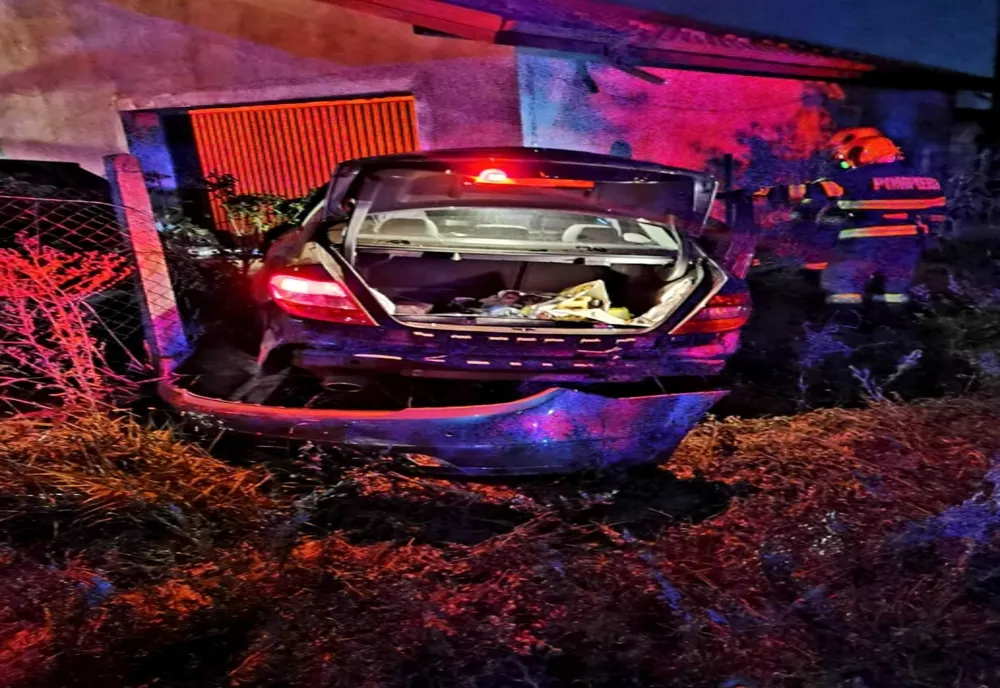 Accident rutier pe DJ 601A, la Dragomirești. O persoană a fost descarcerată