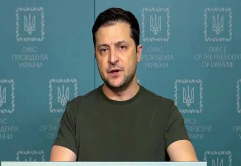 Preşedintele Ucrainei, Volodimir Zelenski, îndeamnă armata rusă „să lase armele şi să plece” şi solicită „aderarea imediată a Ucrainei” la UE 