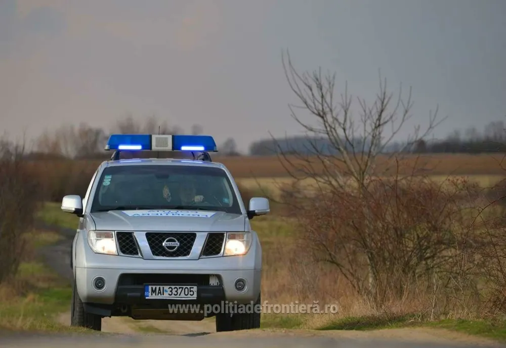 Doi cetățeni turci care intenţionau să intre ilegal în România, depistaţi la PTF Giurgiu 