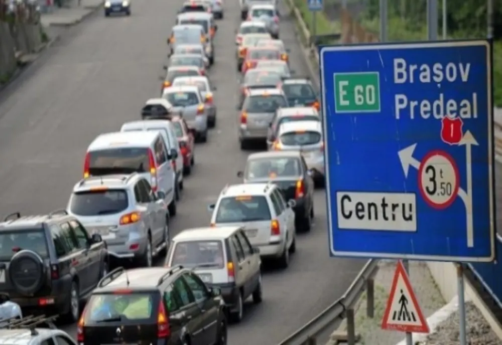 Patru din zece români merg zilnic cu maşina personală 