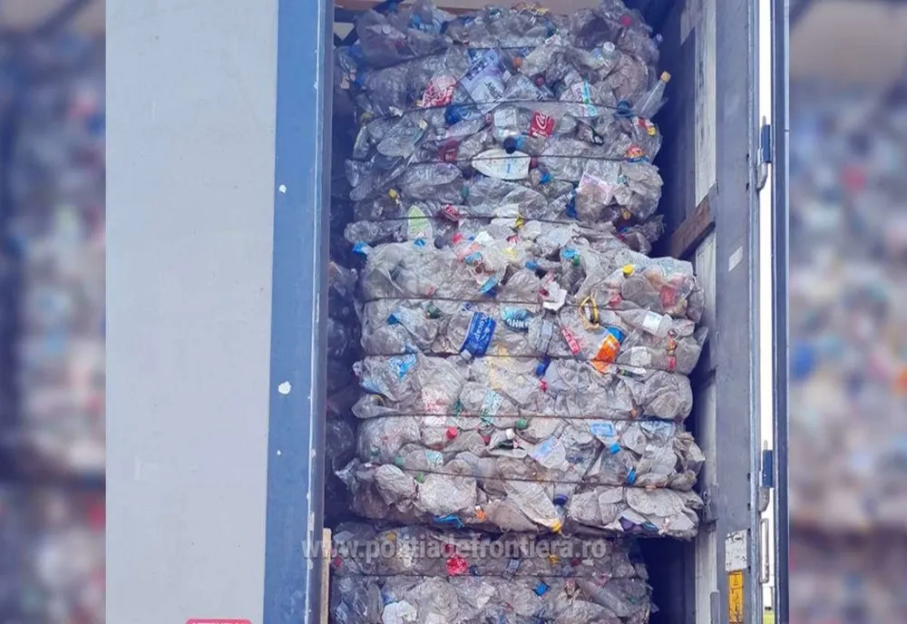 Peste 11 tone de deşeuri din plastic aduse din Bulgaria, descoperite la Vama Giurgiu