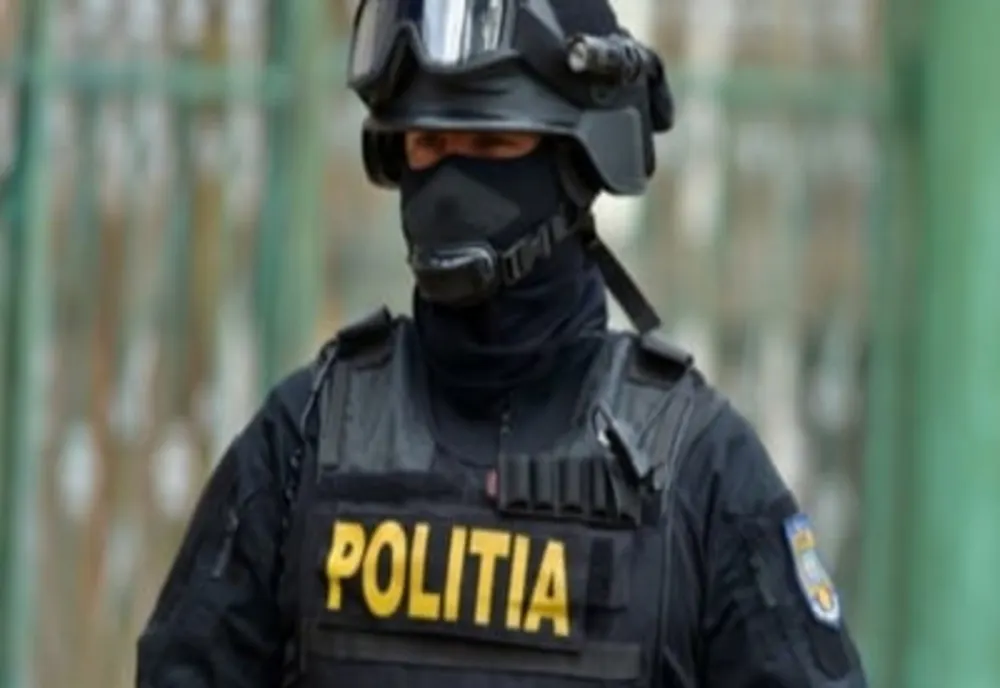 Percheziţii la traficanţii de droguri din Ilfov şi Giurgiu