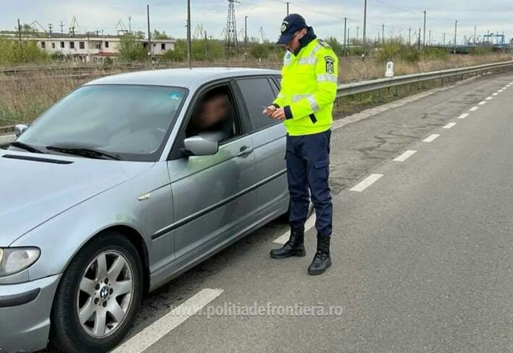 Amenzi de peste 17.000 de lei şi 7 permise reţinute de poliţiştii din Giurgiu 