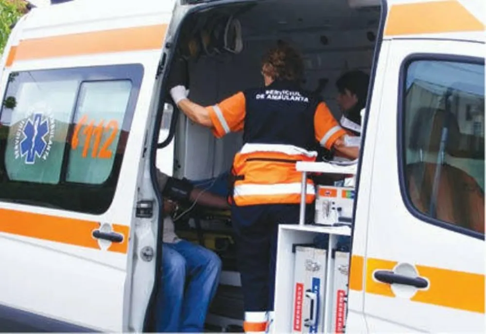 O femeie a fost accidentată pe trecerea de pietoni de la parcul Mihai Viteazu. Şoferul a fugit de la locul accidentului