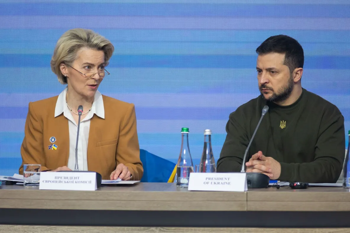 UE și Ucraina bat palma pentru producția de drone. Ursula von der Leyen: „Investim în securitatea Europei”