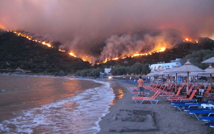 Atenționare de călătorie: Iată care sunt zonele cu risc de incendii din Grecia!