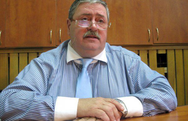 Fostul senator Cezar Măgureanu, condamnat să muncească în folosul comunității