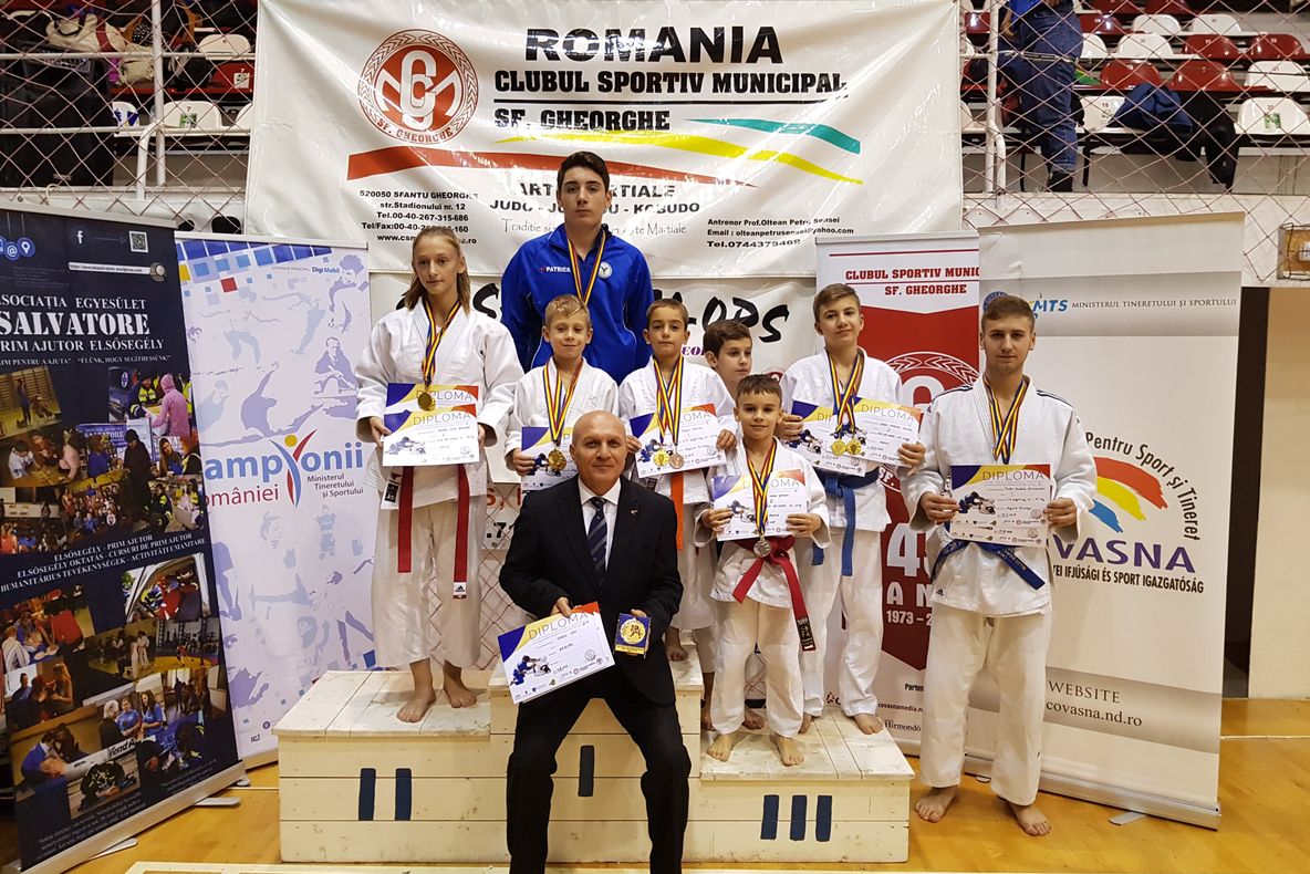 Nouă medalii de aur, două de argint și patru de bronz pentru Clubul C.S Aquila Giurgiu