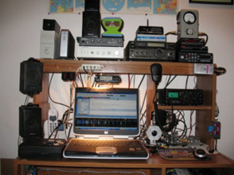 Post de radio pirat desființat de polițiștii giurgiuveni