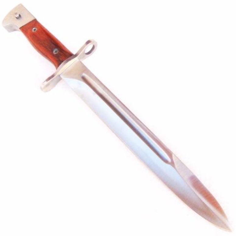 Care este starea giurgiuveanului înjunghiat la spălătoria auto