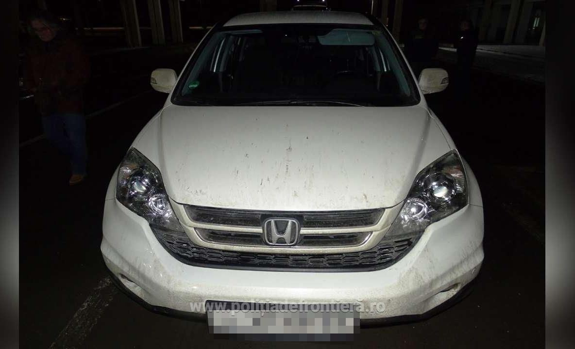 Autoturism neînmatriculat, condus de un rus, descoperit la Giurgiu