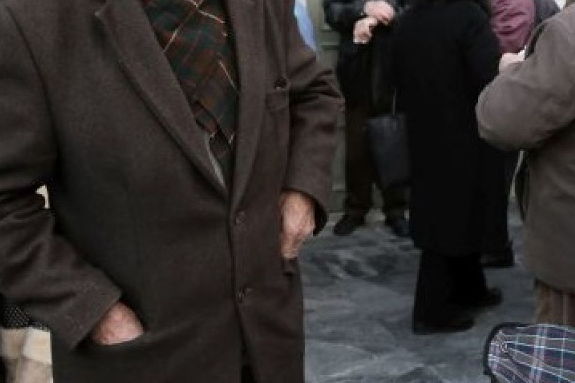 Giurgiuvean agresat și deposedat de bani și de bunuri în plină stradă