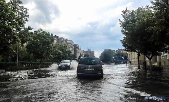 Cod portocaliu de vijelii și averse în județul Giurgiu