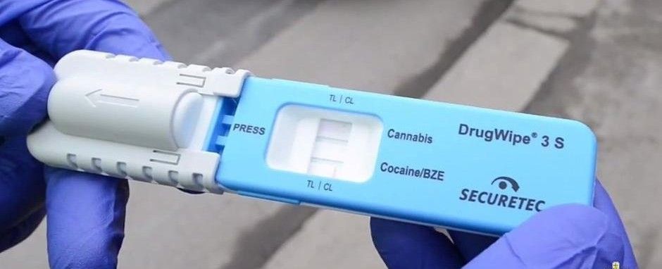 Giurgiuveancă prinsă la volan sub influența drogurilor