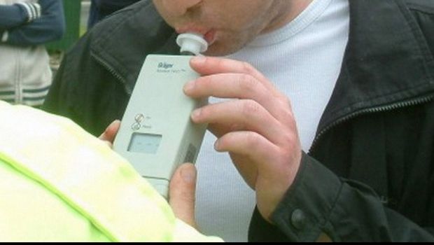 Coliziune între trei autoturisme, în Giurgiu. Unul dintre șoferi era băut