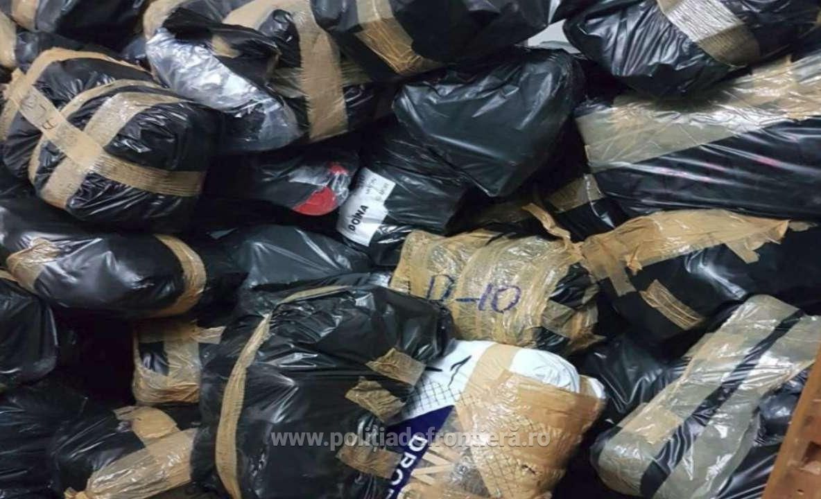 Mărfuri contrafăcute, confiscate de polițiștii de frontieră