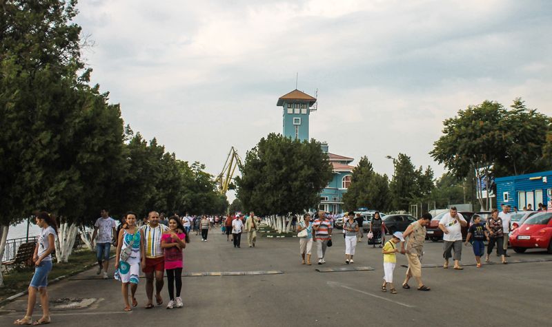 Ziua Marinei, sărbătorită în Portul Giurgiu cu jocuri marinărești și defilări de ambarcațiuni