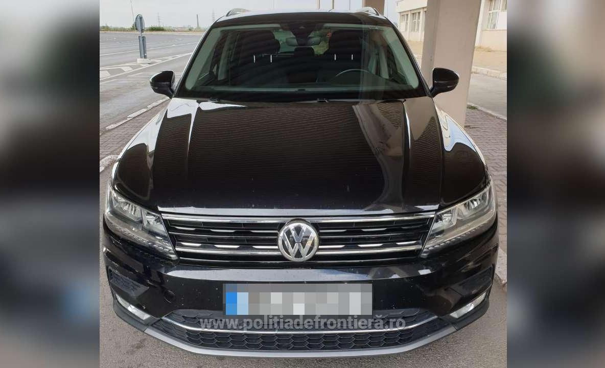 Autoturism căutat de autorităţile din Grecia, descoperit la Giurgiu