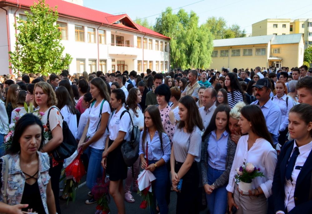 Se reduce numărul de ore în învăţământul giurgiuvean