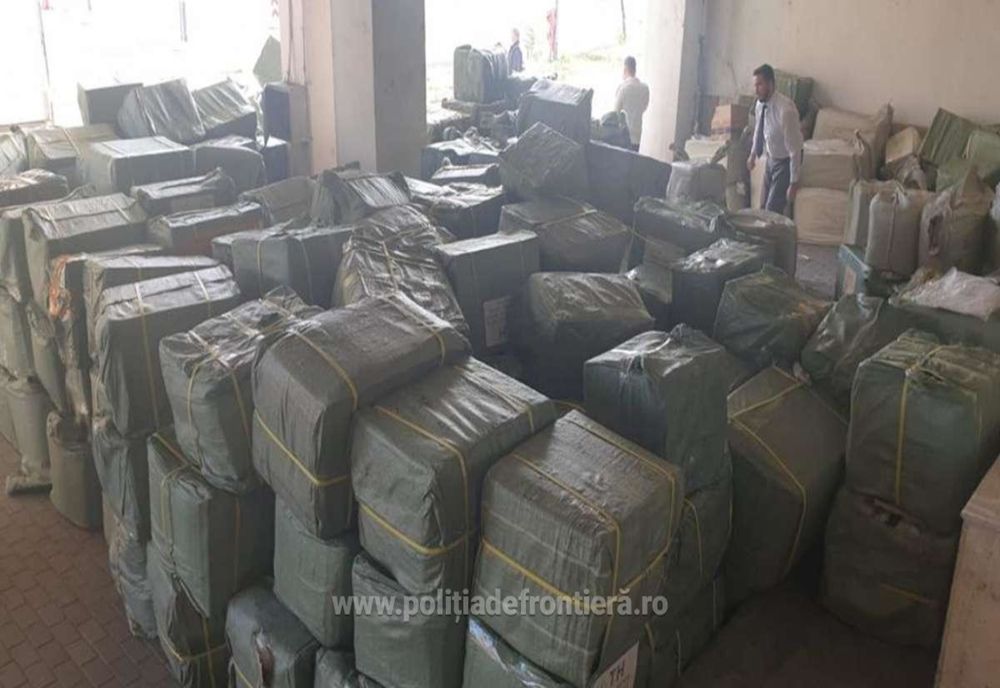 Bunuri contrafăcute în valoare de 4.000.000 euro, confiscate la frontieră