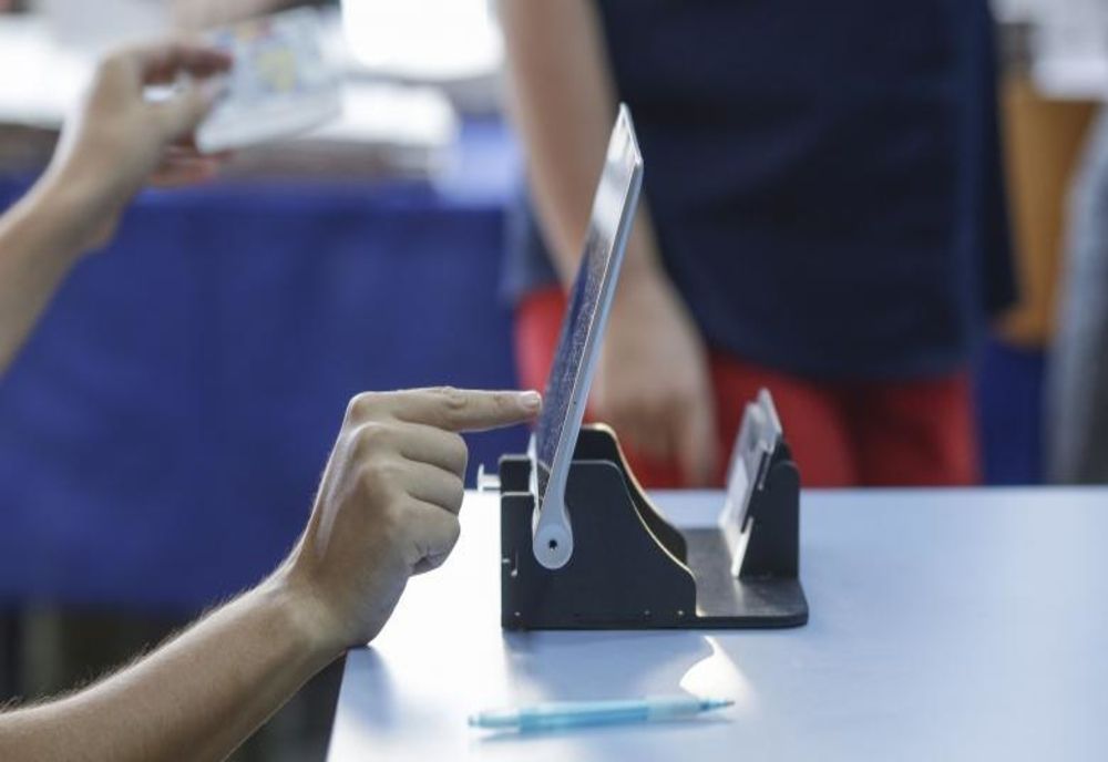 Echipamentele care asigură funcţionarea Sistemului informatic de centralizare a proceselor verbal, instalate legal