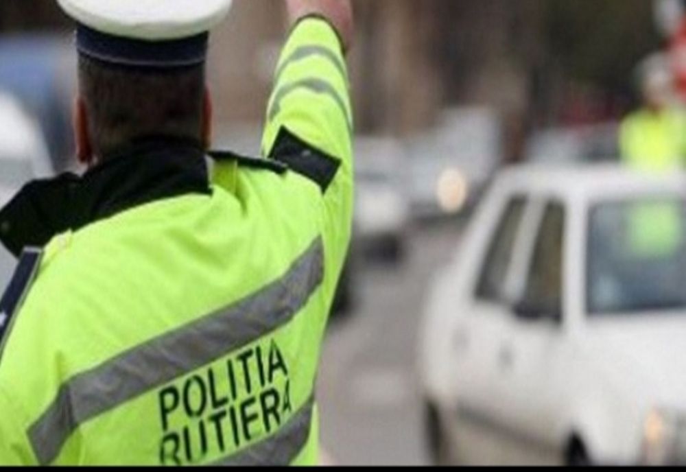 Zeci de permise auto reținute de polițiștii giurgiuveni