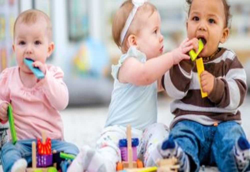 Protecţia Consumatorilor anunță verificarea jucăriilor şi cosmeticelor aduse din China