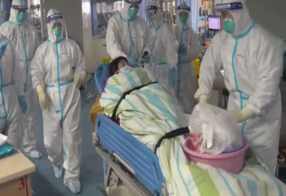 Coronavirusul se răspândeşte în continuare! Numărul deceselor se apropie de 1000