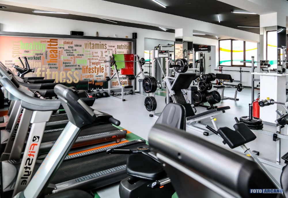 Când s-ar putea redeschide sălile de fitness