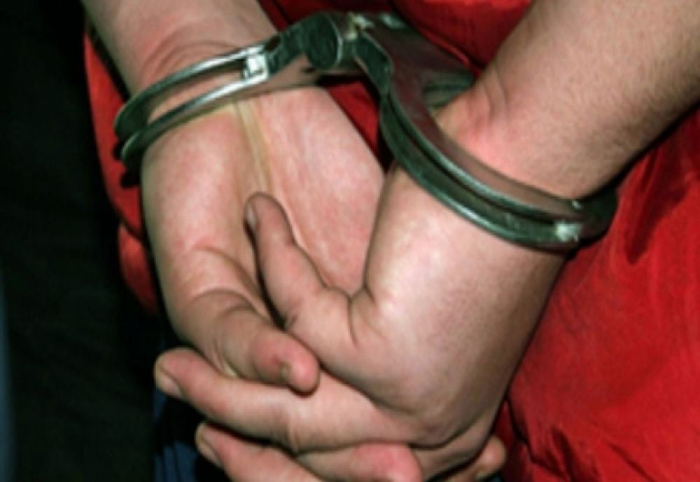 Bărbați din Giurgiu și Vărăști condamnaţi definitiv, prinși de polițiști și duși la penitenciar