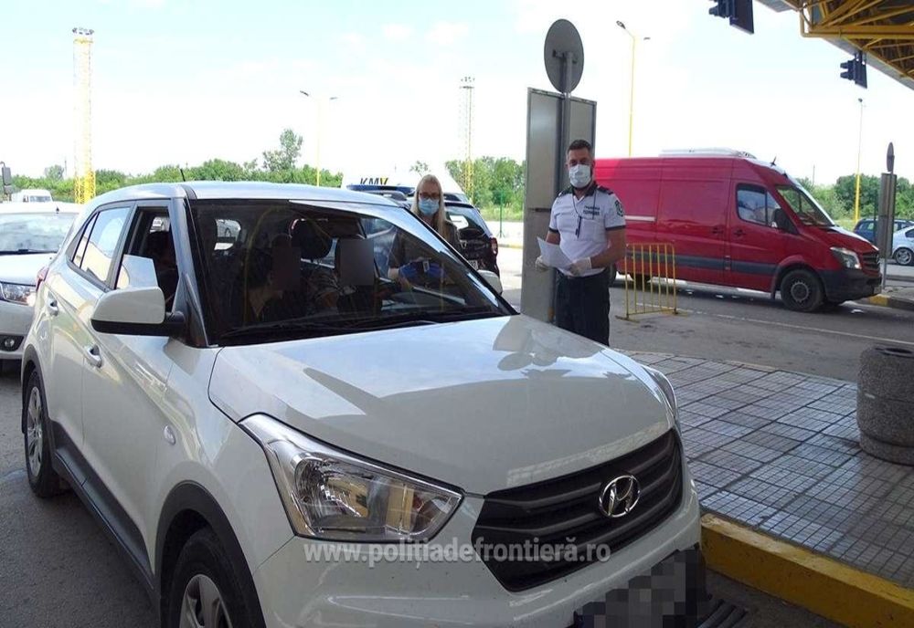 Zeci de amenzi şi certificate de înmatriculare reținute de poliţiştii de frontieră pentru I.T.P.-uri expirate